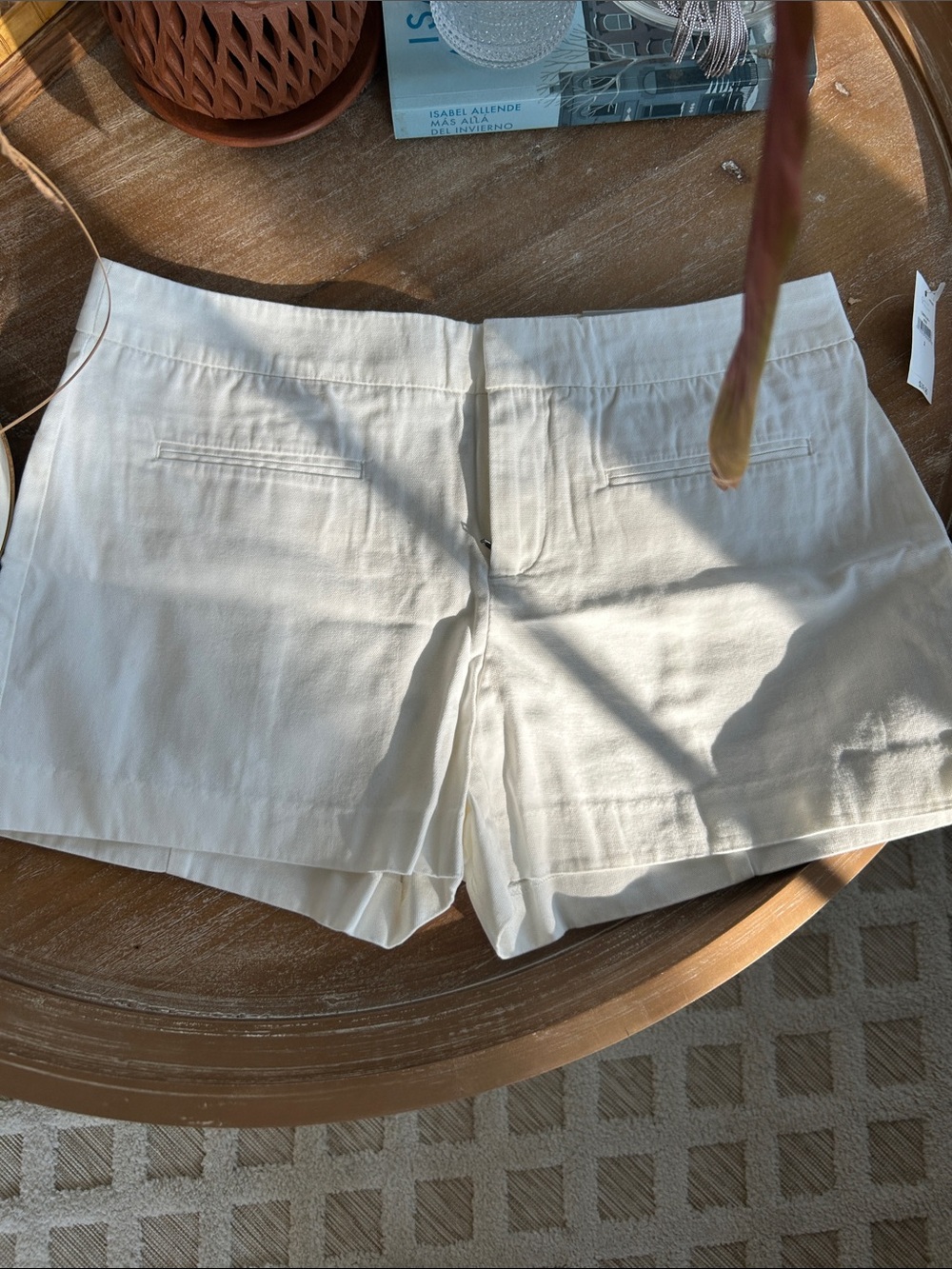 GAP High-Waist Cream Tailored Linen-Blend Shorts